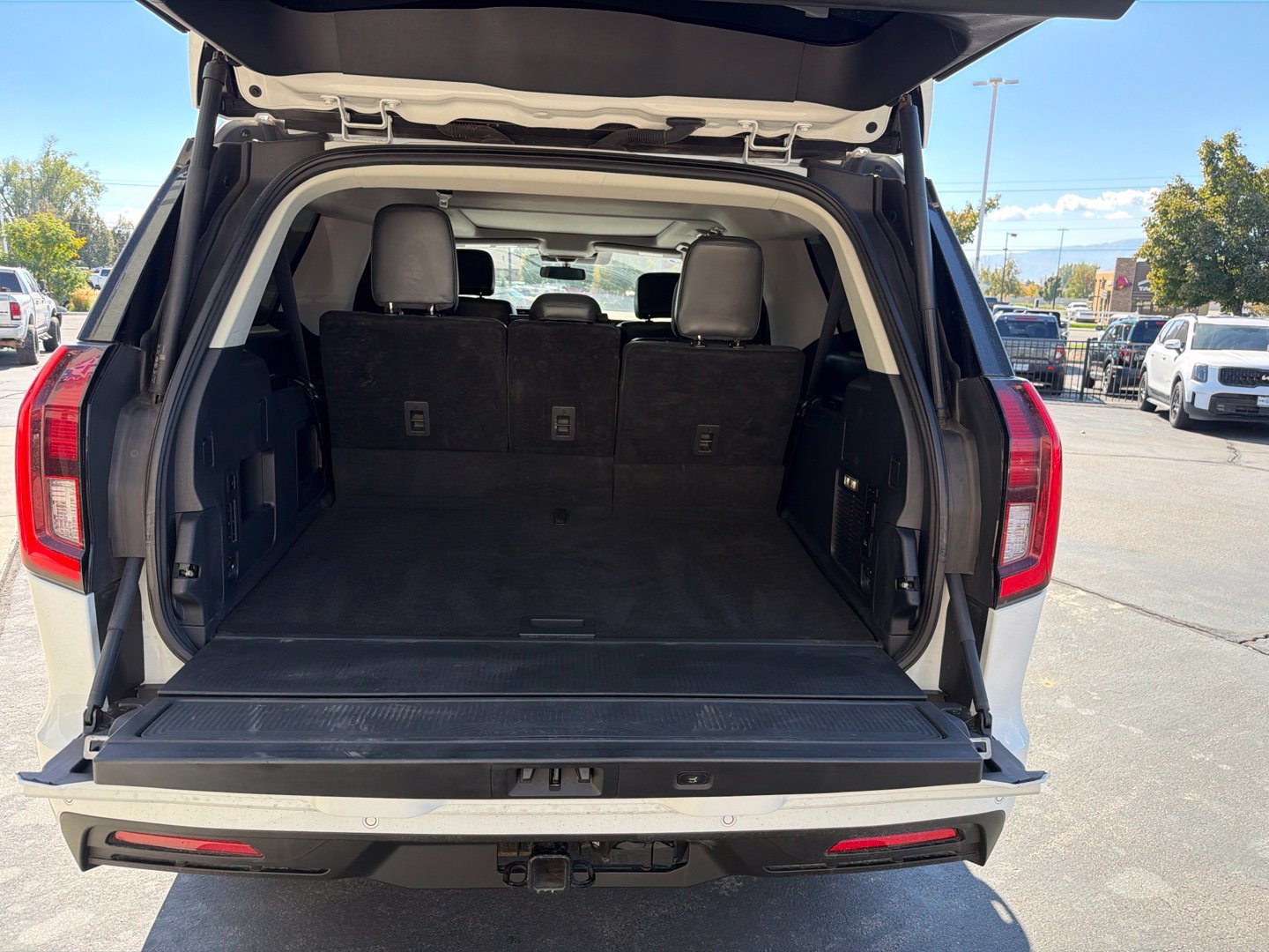 Used 2025 Ford Expedition Max Active AWD/4WD image 19