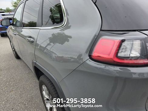 Used 2020 Jeep Cherokee Latitude Plus FWD image 8