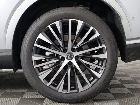 New 2026 Lexus RX 350 FWD image 10