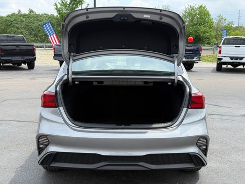 Used 2023 Kia Forte LXS FWD image 39