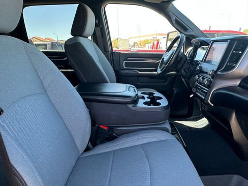Certified 2024 RAM 2500 Big Horn AWD/4WD image 17
