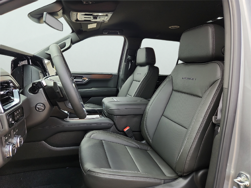 New 2026 GMC Yukon Denali AWD/4WD image 17