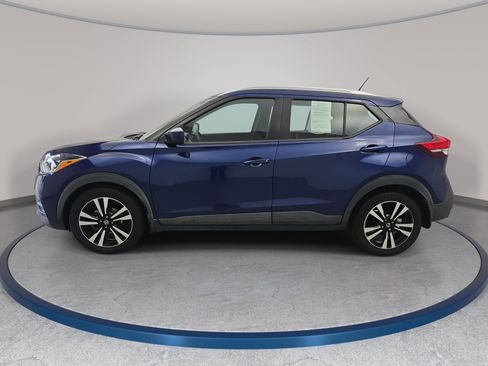 Used 2020 Nissan Kicks SV FWD image 8