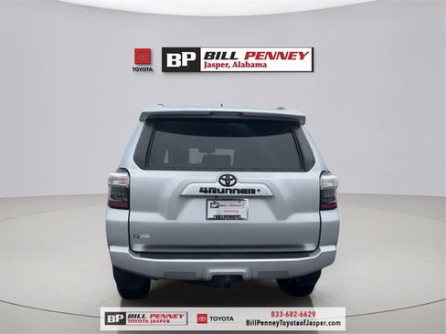 Used 2019 Toyota 4Runner SR5 Premium image 4