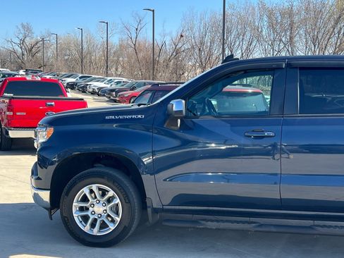 Used 2022 Chevrolet Silverado 1500 LT image 7