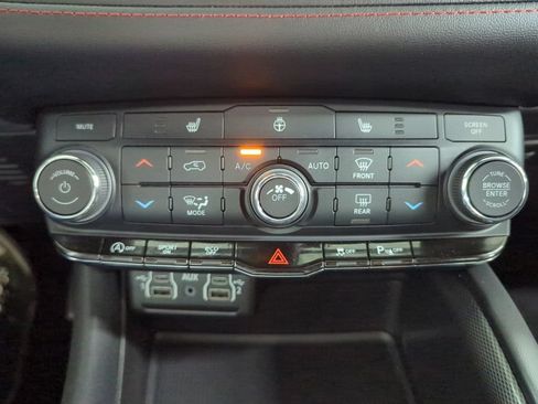 Used 2026 Dodge Durango GT w/ Blacktop Package AWD/4WD image 16