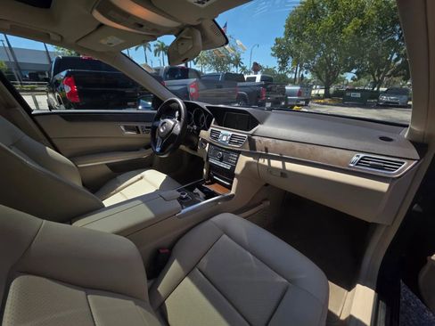 Used 2016 Mercedes-Benz E 350 Sedan image 14