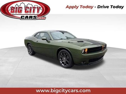 Used 2018 Dodge Challenger GT w/ Driver Convenience Group image 1