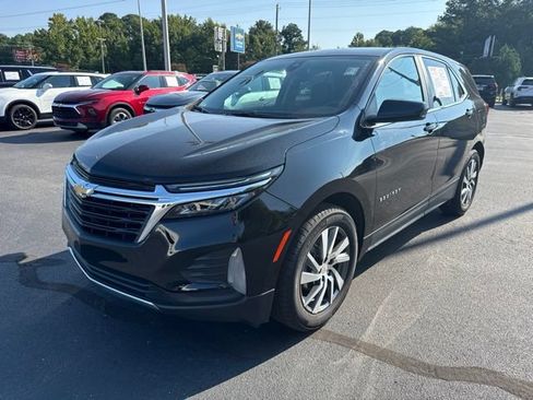 Used 2024 Chevrolet Equinox LT w/ LPO, Floor Liner Package FWD image 1