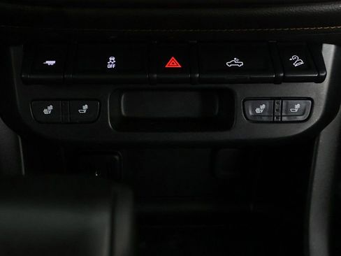 Used 2021 GMC Canyon AT4 w/ Trailering Package image 39