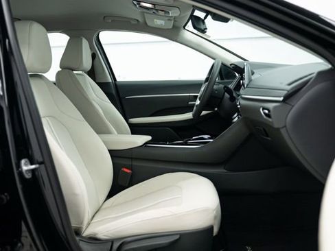 Used 2023 Hyundai Sonata SEL FWD image 13