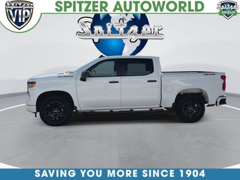 Used 2025 Chevrolet Silverado 1500 Custom w/ Turbomax Blackout Package AWD/4WD image 6