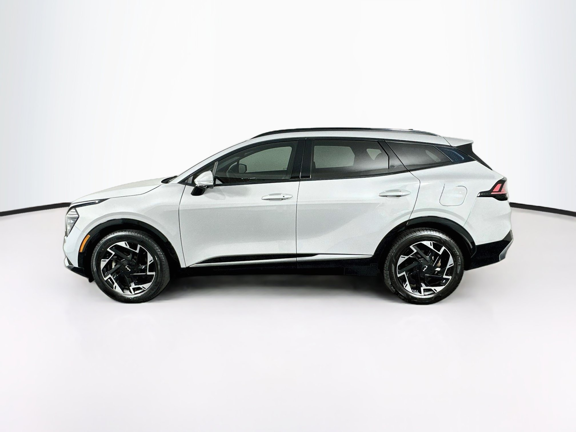 Used 2023 Kia Sportage SX FWD image 4