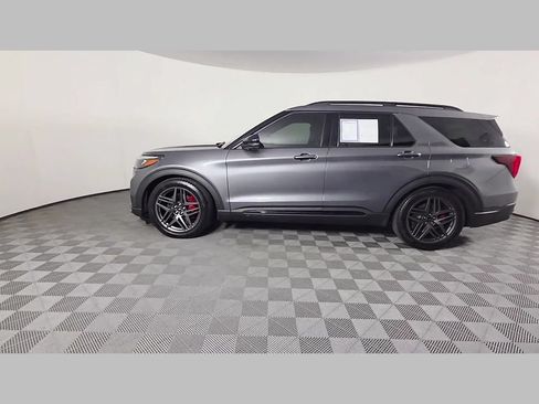 Used 2025 Ford Explorer ST w/ Sun And Sound Package AWD/4WD image 45