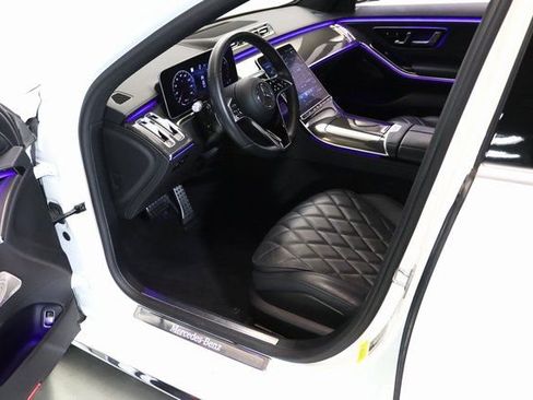 Used 2023 Mercedes-Benz S 580 4MATIC Sedan w/ AMG Line image 24