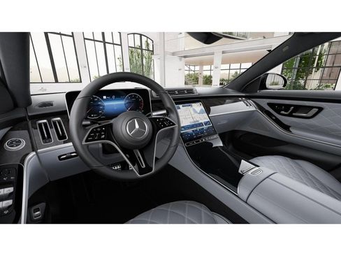 New 2026 Mercedes-Benz S 500 4MATIC image 3