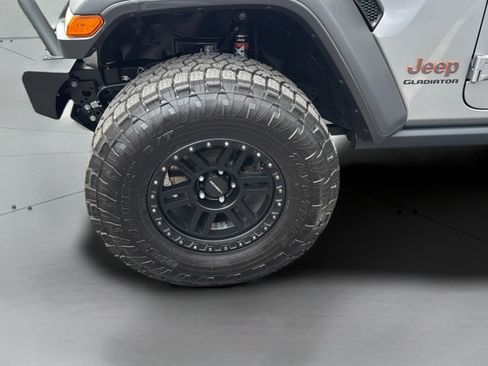 Used 2021 Jeep Gladiator Mojave AWD/4WD image 37