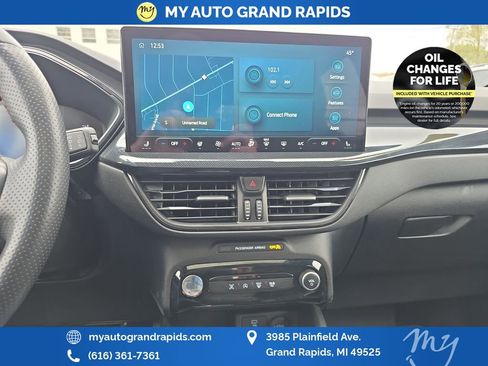 Used 2023 Ford Escape ST-Line w/ Tech Pack #1 AWD/4WD image 18