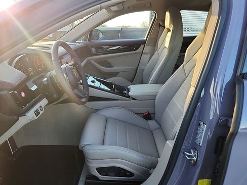 New 2026 Porsche Panamera 4 image 5