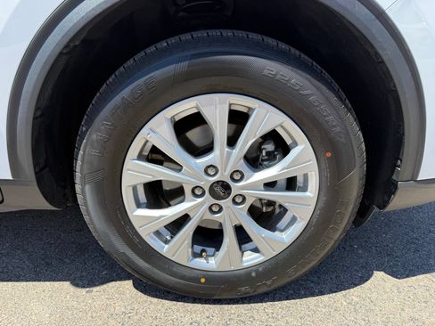 Used 2024 Ford Escape Active AWD/4WD image 37