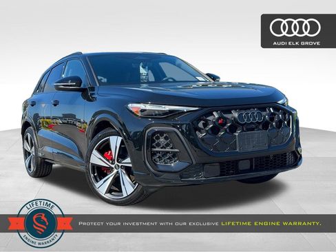 New 2025 Audi SQ5 Prestige image 1