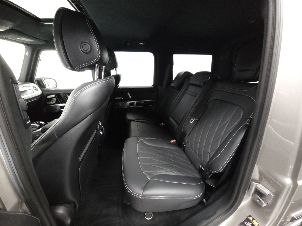 Used 2024 Mercedes-Benz G 550 image 24