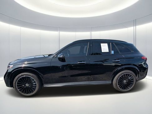 Used 2025 Mercedes-Benz GLC 300 image 6