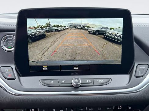New 2026 Chevrolet Blazer LT w/ Convenience Package FWD image 31