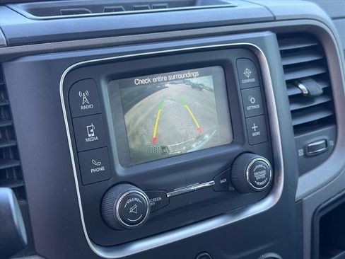 Used 2017 RAM 2500 Tradesman w/ Chrome Appearance Group AWD/4WD image 30
