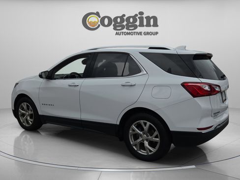 Certified 2020 Chevrolet Equinox Premier FWD image 3