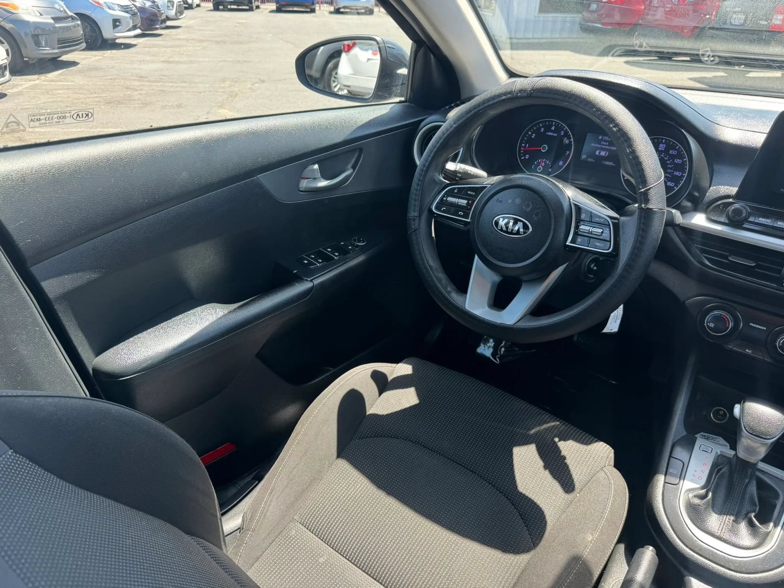 Used 2020 Kia Forte LXS FWD image 24