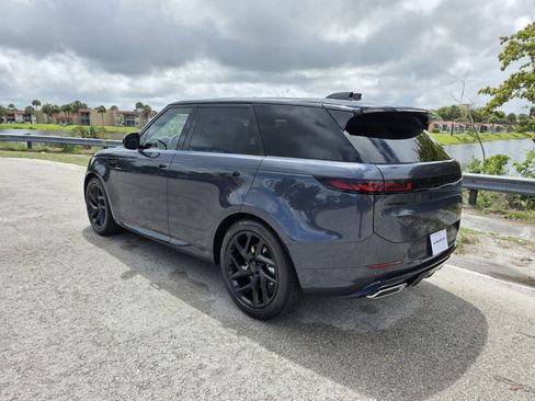 New 2026 Land Rover Range Rover Sport Dynamic SE AWD/4WD image 2