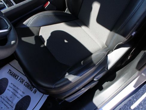 Used 2022 Jeep Compass Latitude image 15