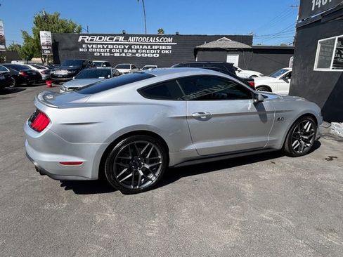 Used 2018 Ford Mustang GT Premium RWD image 35