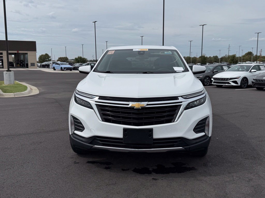 Used 2023 Chevrolet Equinox LT FWD image 2