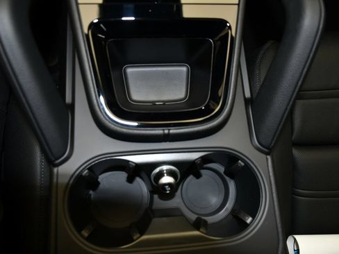 New 2026 Porsche Cayenne Coupe AWD/4WD image 36
