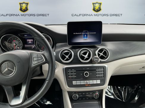 Used 2019 Mercedes-Benz GLA 250 image 13