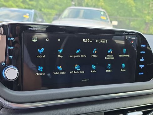 New 2023 Hyundai Sonata Limited w/ Cargo Package FWD image 21