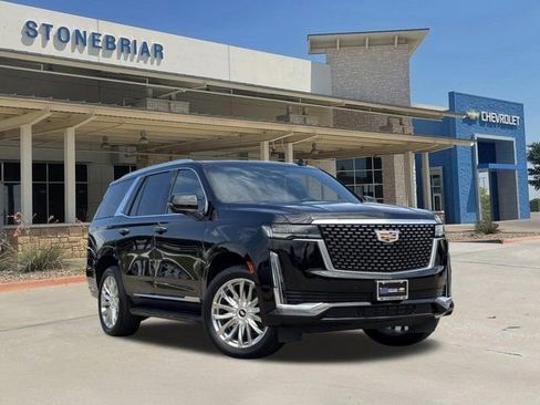 Used 2023 Cadillac Escalade Premium Luxury RWD image 2