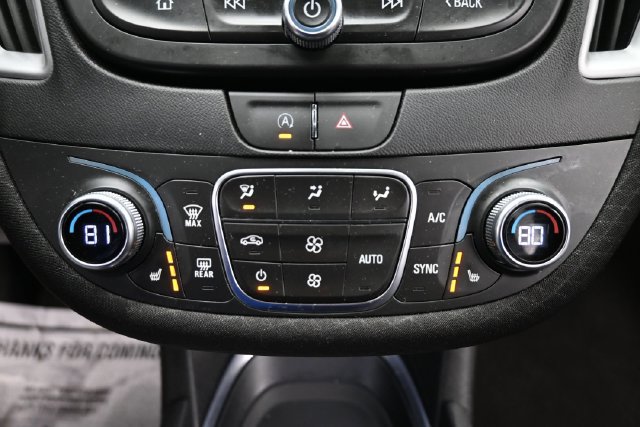 Used 2025 Chevrolet Malibu LT FWD image 14