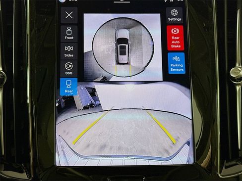 New 2026 Volvo V60 B5 Cross Country Plus w/ Climate Package image 14