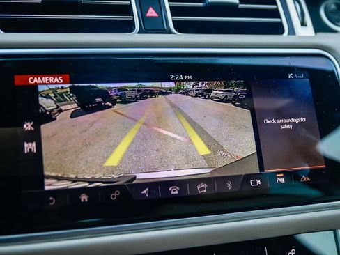 Used 2021 Land Rover Range Rover Westminster Edition image 26