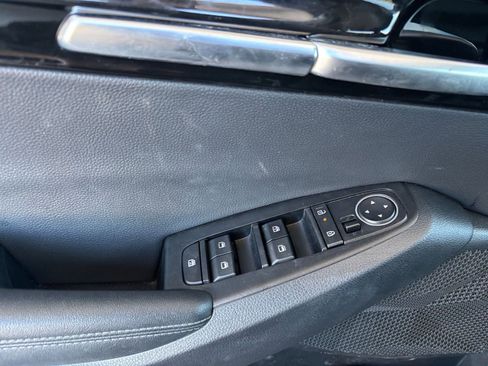 Used 2025 Kia Seltos S FWD image 18
