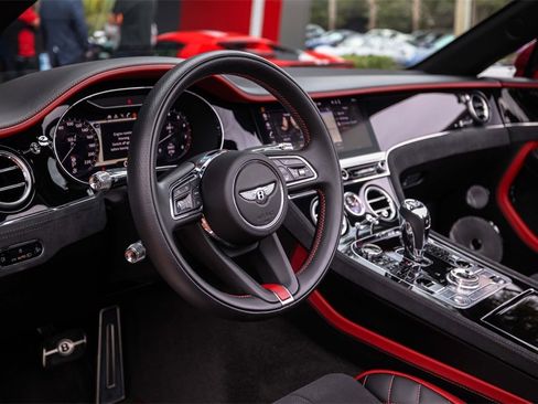Used 2022 Bentley Continental GT Speed image 28