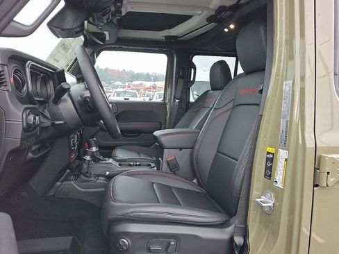 New 2026 Jeep Wrangler Unlimited Rubicon image 6