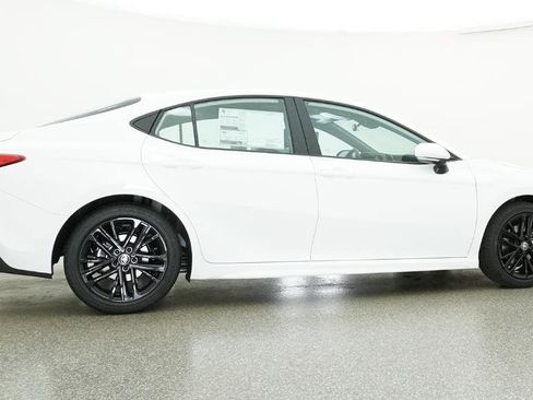 New 2026 Toyota Camry SE image 4