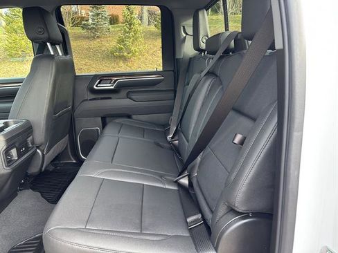 Used 2026 Chevrolet Silverado 3500 LT w/ All Star Edition image 16