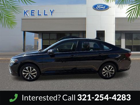 Used 2024 Volkswagen Jetta S FWD image 2