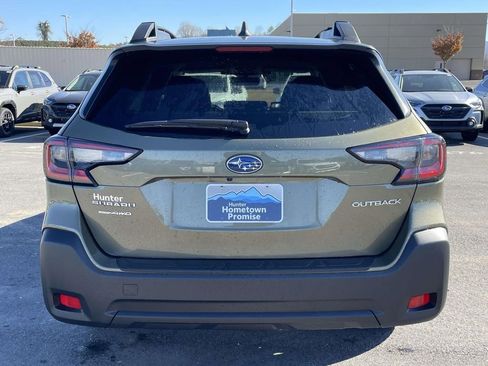 Used 2025 Subaru Outback Premium w/ Popular Package #1A image 24