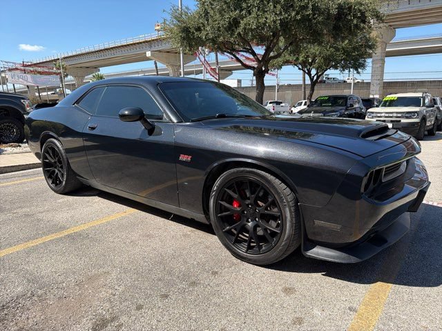 Used 2014 Dodge Challenger SRT8 w/ Harman/Kardon Audio Group RWD image 7